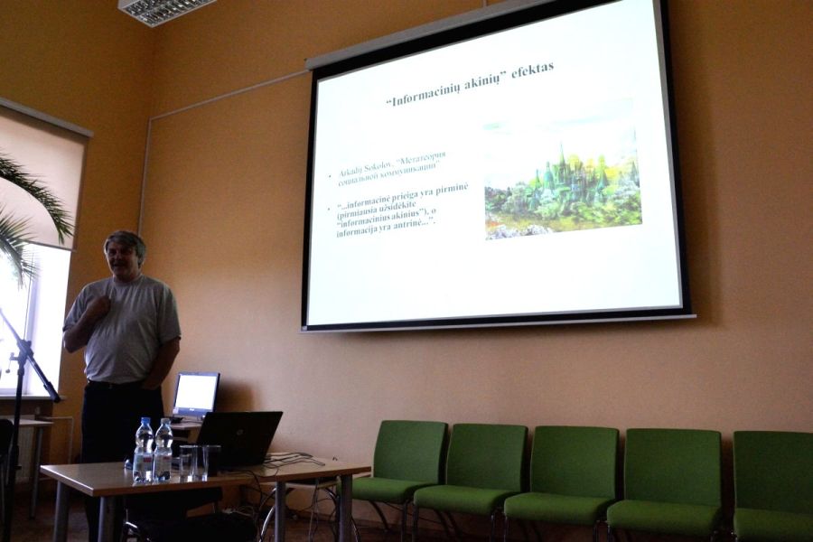 Doc. dr. Rimvydas Laužikas Doc. dr. Rimvydas Laužikas