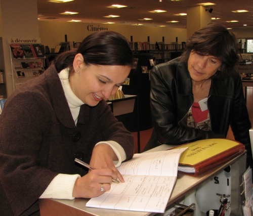 Bibliotekose yra pageidavimų sąsiuviniai. Nuotr. autorių