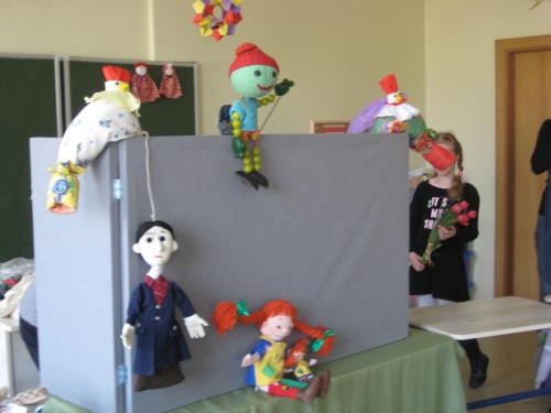 Edukacinė pamoka ''Kaip prakalbinti lėlę''