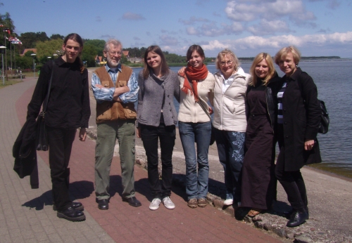 Kūrybos akademijos mokytojai ir auklėtiniai: Julius Čepukėnas, Vytautas Bubnys, Rūta Jakutytė, Rugilė Kazlauskaitė, Elena Kurklietytė, Rūta Dubauskaitė, Birutė Jonuškaitė. Nuotr. iš asmeninio archyvo