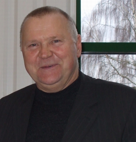 Vytautas Račickas. Nuotr. www.skaitymometai.lt