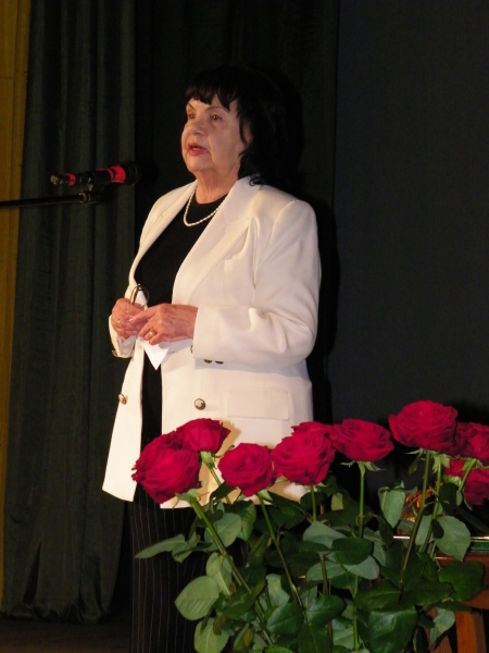 Šiltais prisiminimais apie J. Avyžių dalijosi Irena Avyžienė