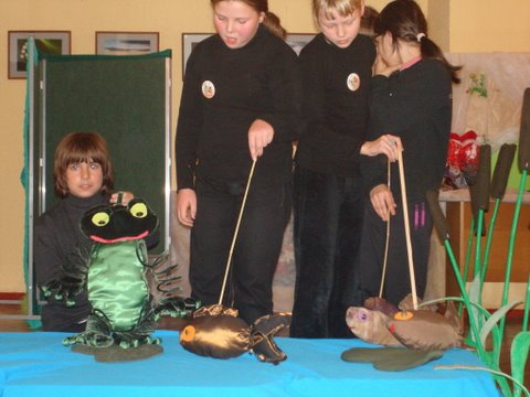 Vaidina Noriūnų J. Černiaus pagrindinės mokyklos moksleiviai