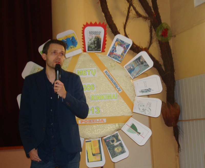 Susitikimas su žurnalistu ir rašytoju Andriumi Tapinu