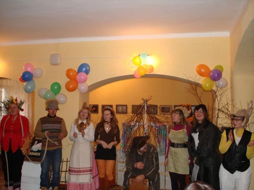 Pasakos 'Lapės gudrumėliai' herojai